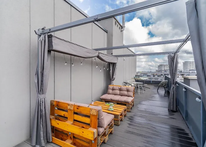 Z Tarasem I Miejscem Postojowym Wrocław