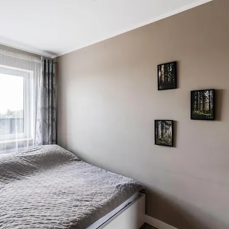 Z Tarasem I Miejscem Postojowym Appartement *