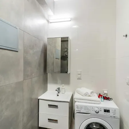 Appartement Z Tarasem I Miejscem Postojowym