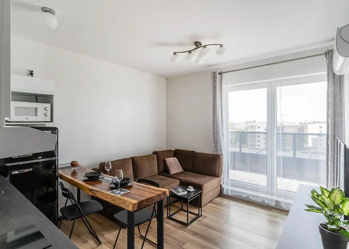 Z Tarasem I Miejscem Postojowym Apartament *